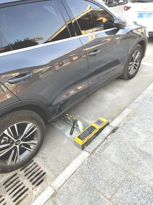 CTP太阳能物联网平板车位锁助力广西龙胜营造规范有序的停车环境